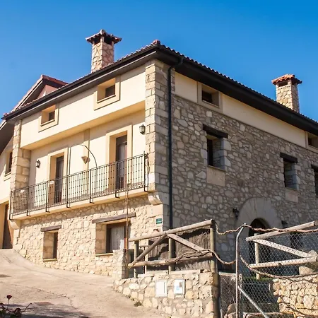 Spacious House In Merindad De Valdivielso Prázdninový dům *