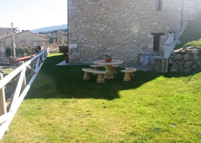 בית נופש Spacious House In Merindad De Valdivielso *