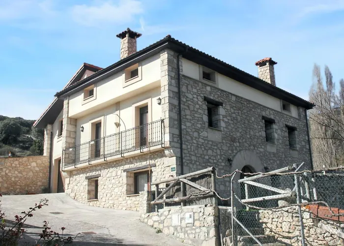 Spacious House In Merindad De Valdivielso