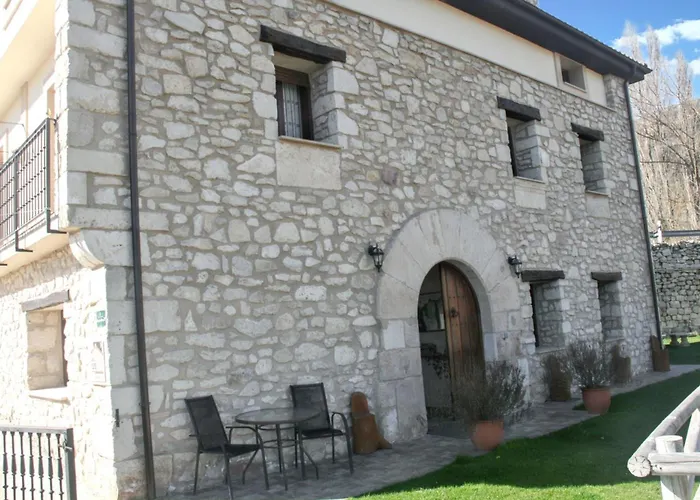 בית נופש Spacious House In Merindad De Valdivielso