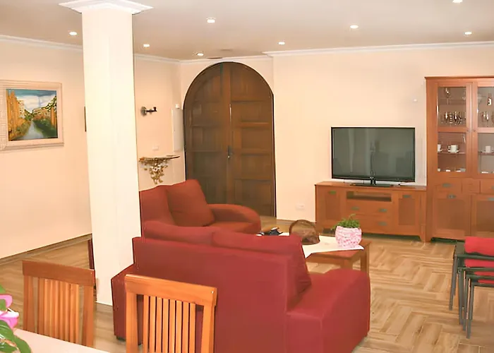 בית נופש Spacious House In Merindad De Valdivielso Quintana de Valdivielso